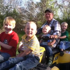 Meet your Posher, Lynette